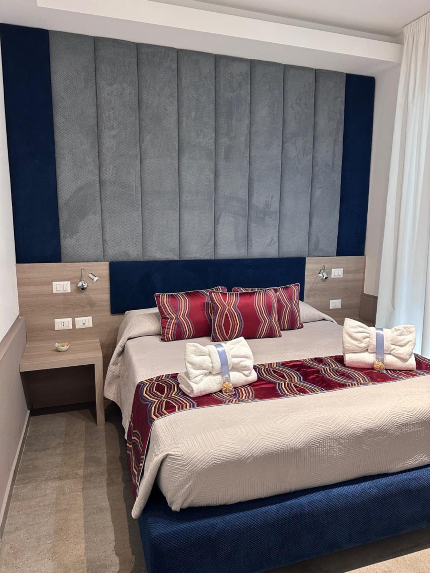 Regina Margherita Bed & Breakfast Naples